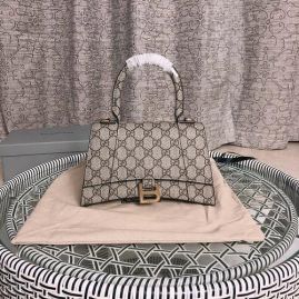 Picture of Balenciaga Lady Handbags _SKUfw98285770fw